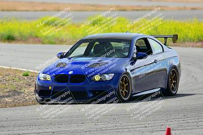 media/May-04-2024-Team Topak Racing (Sat) [[1dff1aa745]]/Inter Low 1/Session 2/